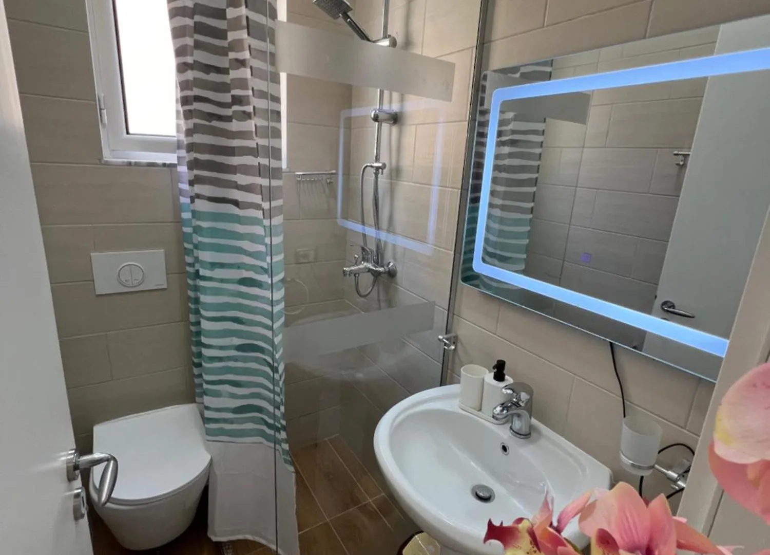New Portside Apartments Sarande 0*,  Albania
